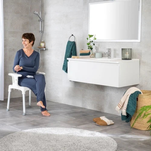 Etac Swift Brusestol Med Armlæn